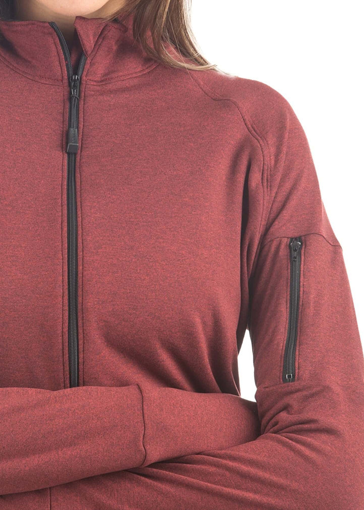 Experience unmatched warmth with the Full HEATR® SoftTECH™ Jacket, designed for extreme cold from -20° to 50°. Featuring HEATR® fabric lining throughout, this base layer traps heat efficiently to keep you cozy. Practical details like a full zip, a convenient sleeve pocket, and thumb holes enhance comfort and functionality. Proudly made in the USA