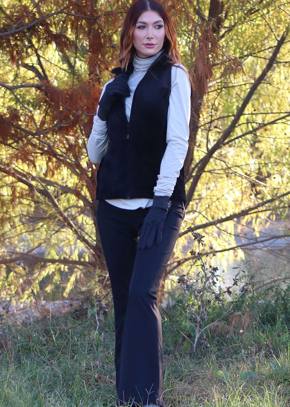 Experience unmatched warmth and comfort with the SoftTECH™ HEATR® Tunic by WSI Sportswear. Designed in the USA as a relaxed-fit base layer, it keeps you cozy in temperatures ranging from 0° to 75°F
