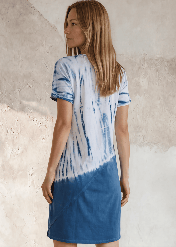 USA Made Ladies Casual Knee Length Tie Dye Dress in Blue Tones |  Style