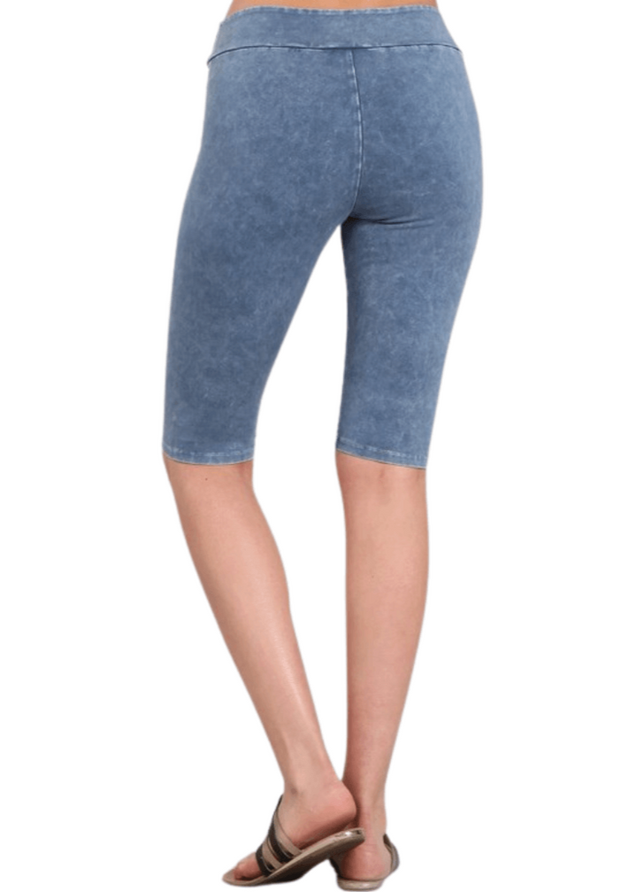 Ladies Mineral Washed Light Denim Knee Length Biker Shorts | Chatoyant Style
