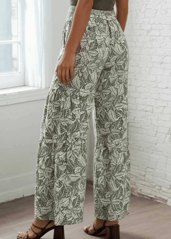 Elevate your casual wardrobe with these Made in USA Women&