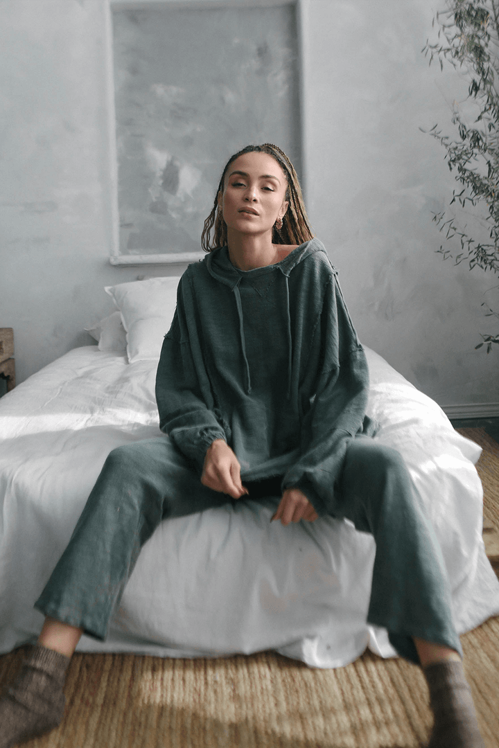 The pants you have been dreaming about. The New Baja Pants is an update on our best seller. Crafted from 100% cotton and featuring a cool relaxed fit, these pants are ultra cozy and flattering on all body types. Sand / Olive / Navy, Made in USA