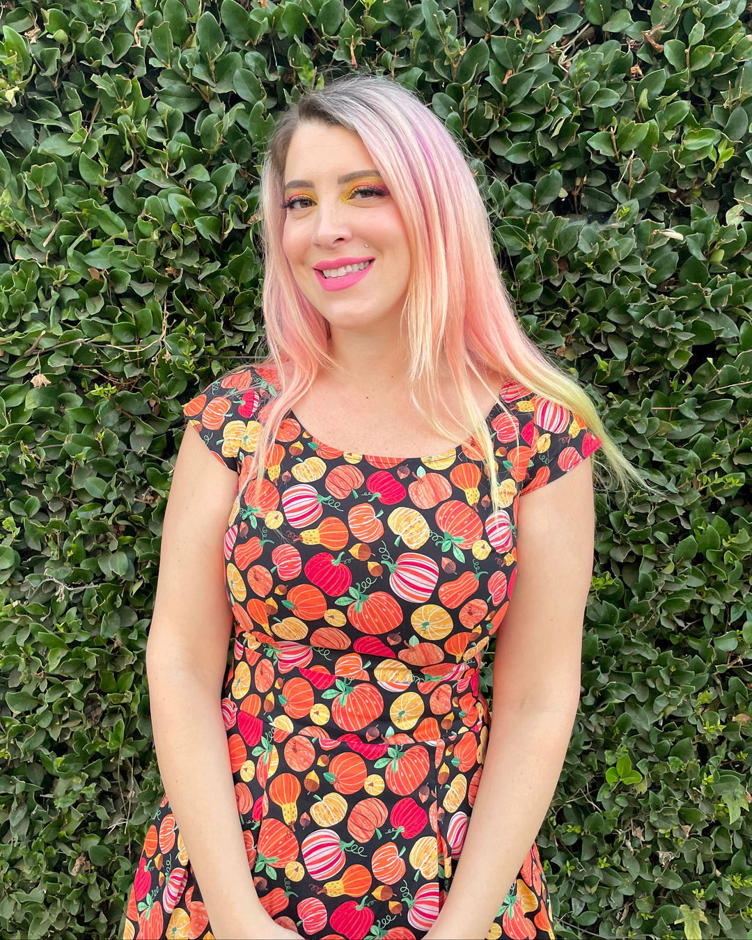Made in USA. Shop the Gourdgeous Margaret cotton dress by Retrolicious, with cap sleeves, inverted pleats, an A-line skirt and pockets. Size up. So cute for Fall.